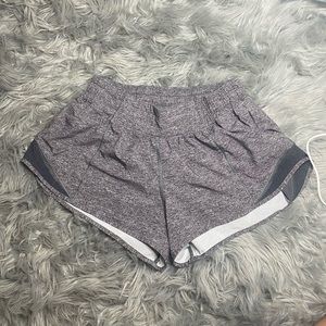 Lululemon grey hotty hot shorts 2.5”